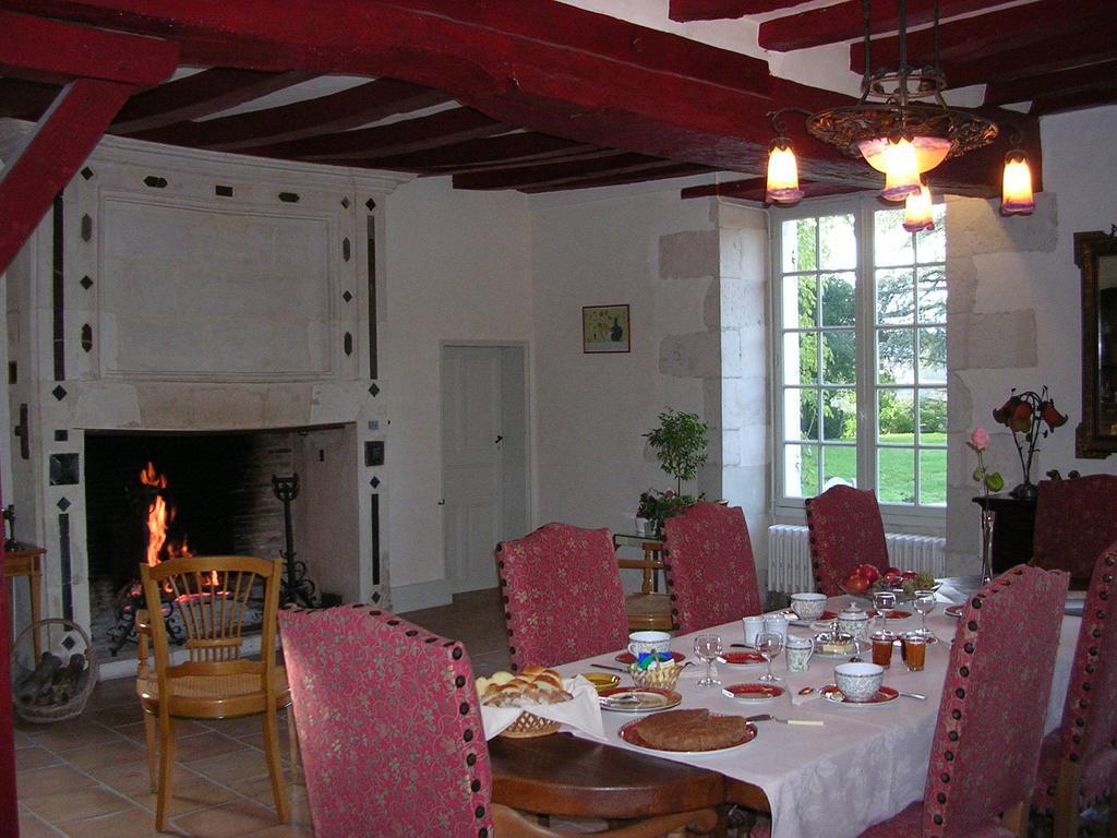 Chateau De La Noblaye Bed and Breakfast Lemere Zewnętrze zdjęcie